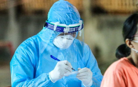 Sự cố sau tiêm vắc xin COVID-19 ở Bắc Giang: 1 học sinh tử vong
