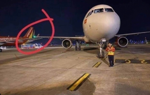 Hai máy bay va nhau tại Nội Bài