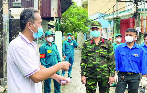 Chuyện ông trưởng khu phố “tự làm khó mình”