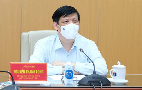 Bộ trưởng Bộ Y tế: Việt Nam không tự gia hạn cho vắc xin mà theo thông lệ quốc tế