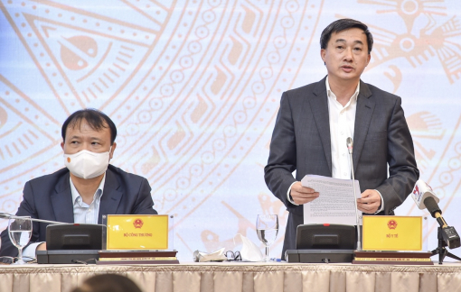 Người trên 50 tuổi sẽ được ưu tiên tiêm vắc-xin mũi 3