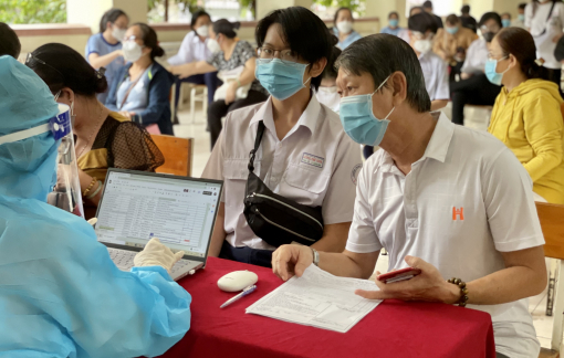 Không nhất thiết phải tách lớp khi học sinh trở lại trường