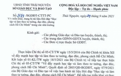 Hàng ngàn cuốn sách vừa đưa vào nhà trường bỗng dưng bị thu hồi