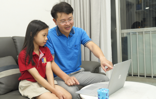Royal School giảng dạy trực tuyến đạt hiệu quả cao nhờ ứng dụng phương pháp hiện đại