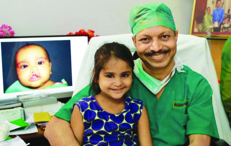 Vị bác sĩ phẫu thuật miễn phí cho hơn 37.000 trẻ em