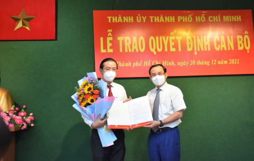 Ông Lê Văn Minh nhận chức Bí thư Quận ủy quận 10