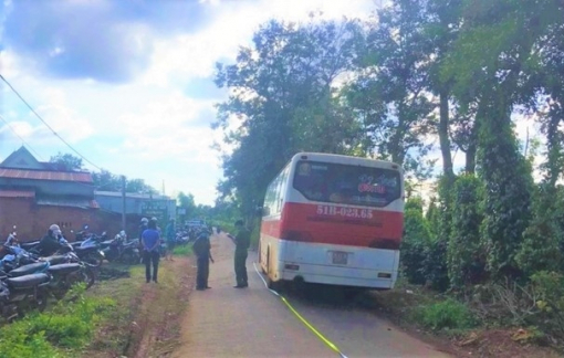 Khởi tố tài xế điều khiển xe ô tô không đóng cửa khiến một học sinh thiệt mạng