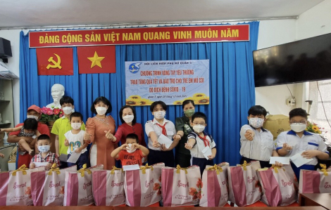 Nhóm "Hội hoa từ bi" nhận bảo trợ nhiều em bị ảnh hưởng dịch COVID-19 đến 18 tuổi