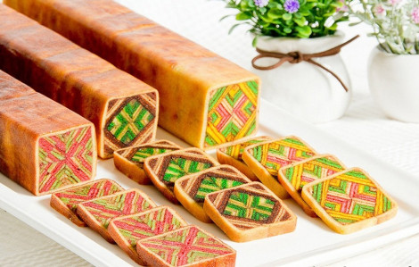 Kek lapis Sarawak - món bánh “kính vạn hoa” độc đáo nhất thế giới