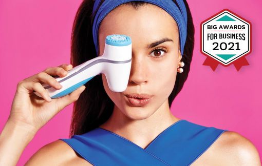 Thiết bị rửa mặt và chăm sóc da chuyên sâu ageLOC LumiSpa của Nu Skin được công nhận là “Sản phẩm của năm”