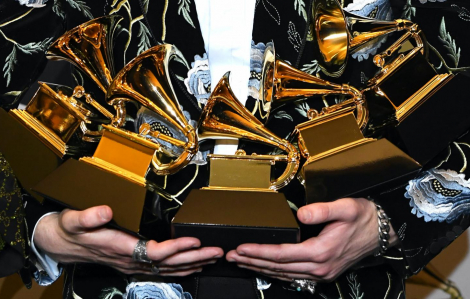 Grammy 2022 chính thức bị hoãn vì Omicron