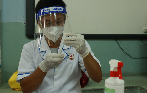 Sở Y tế TPHCM đề xuất hỗ trợ 1,5 triệu đồng cho nhân viên y tế đón Tết Nguyên đán