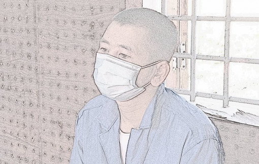 Bé gái 2 tuổi bị cha hờ đạp chết vì quấy khóc