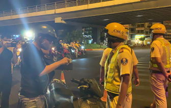 Mức phạt nào cho người điều khiển xe đứng tên người khác tham gia giao thông?