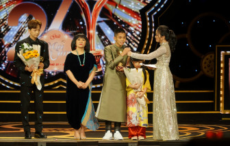 Lễ trao giải Mai Vàng 2021: Cố ca sĩ Phi Nhung được vinh danh