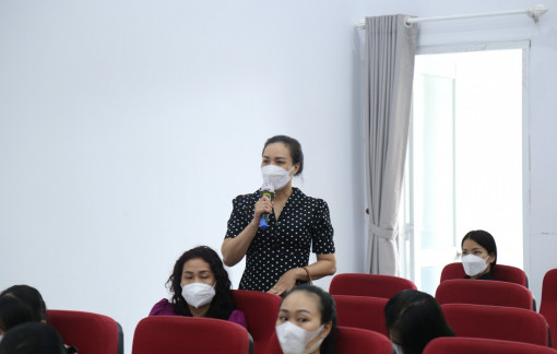 Phụ huynh mong con sớm được trở lại trường
