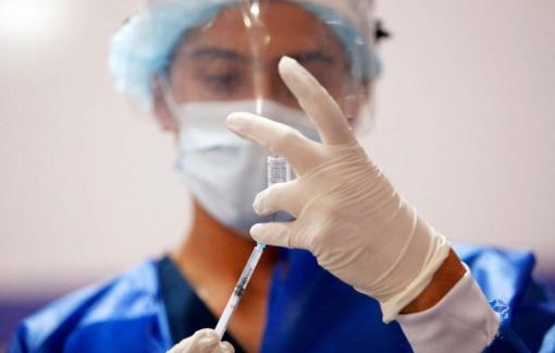 Tiêm vắc xin COVID-19 không làm giảm cơ hội thụ thai nhưng nếu nhiễm thì có