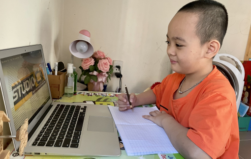Chú trọng giai đoạn “giao thời” giữa học trực tuyến và trực tiếp khi trẻ đến trường