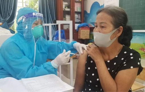 Bộ Y tế đề nghị thần tốc tiêm vắc-xin dịp Tết Nguyên đán