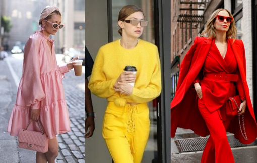 Năm con hổ mặc màu gì để may mắn?