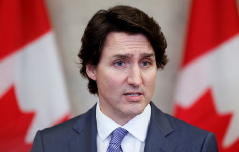 Thủ tướng Canada dương tính COVID-19, cứng rắn với những người phản đối vắc xin
