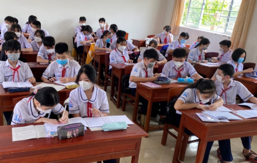 Cà Mau: Ngày đầu trở lại trường, có 7 học sinh dương tính với SARS-CoV-2