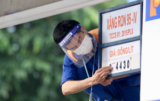 Giá xăng, dầu có thể tăng mạnh vào ngày mai (11/2)