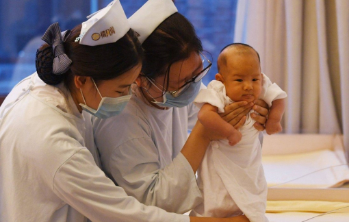 Trung Quốc: Sẽ “can thiệp” việc phá thai của phụ nữ chưa kết hôn