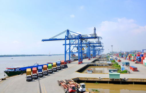TPHCM thử nghiệm thu phí các dịch vụ công trình, kết cấu hạ tầng, tiện ích công cộng cảng biển