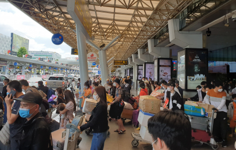 3 nguyên nhân khách đến sân bay Tân Sơn Nhất khó đón taxi