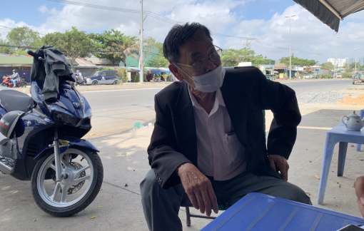 Việt kiều Mỹ kể về việc xe ô tô bị bắn nhiều phát súng