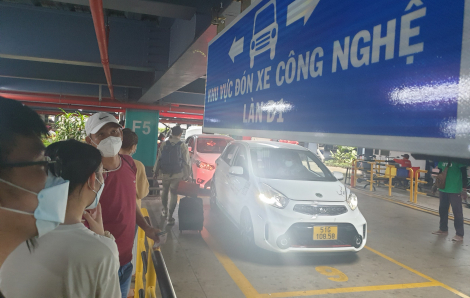 Sân bay Tân Sơn Nhất đã "dễ thở" hơn
