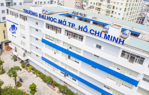 Trường đại học Mở TPHCM xét tuyển bằng sáu phương thức