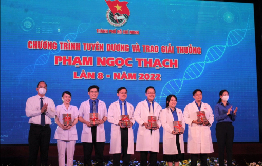 TPHCM: Tuyên dương 80 thầy thuốc trẻ tiêu biểu