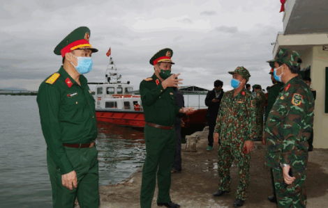 Vụ chìm ca nô ở Quảng Nam: Phó Thủ tướng yêu cầu huy động toàn lực cứu người bị nạn