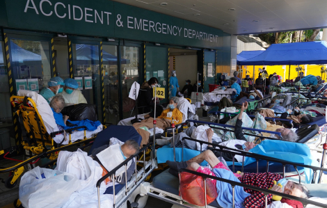 Hồng Kông: Thi thể chất đống trong các bệnh viện do số ca tử vong do COVID-19 tăng kỷ lục