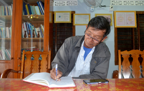 Gác giấc mơ tiến sĩ, lão nông 75 tuổi muốn mở lớp dạy tiếng Anh miễn phí