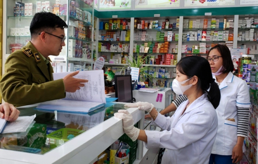 Xử phạt 3 đơn vị bán thuốc điều trị COVID-19 khi chưa được cấp phép