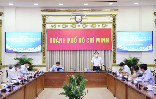 Bí thư Thành ủy TPHCM: Thành phố chủ động "biến nguy thành cơ"