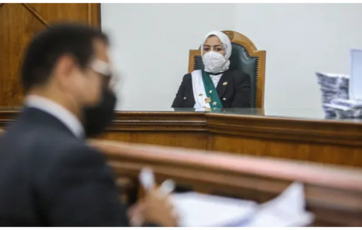 Nữ thẩm phán đầu tiên chủ trì phiên điều trần tại Hội đồng Nhà nước Ai Cập