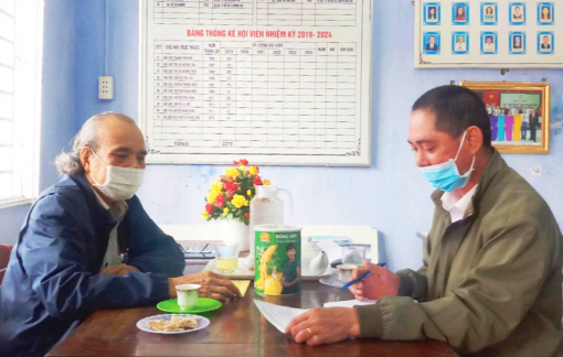 Thừa Thiên- Huế: Hàng loạt cựu giáo chức tố “bị dụ” đi nhận hàng khuyến mãi