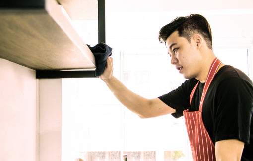 Khi bão giá tấn công gia đình - Bão giá như "người thứ ba"