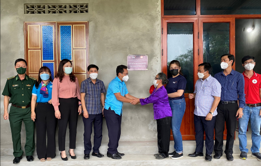 Bàn giao 3 căn nhà tình nghĩa, tình thương tại Hà Tĩnh