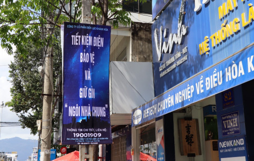 PC Khánh Hòa với hoạt động tuyên truyền hưởng ứng Chiến dịch Giờ Trái đất năm 2022