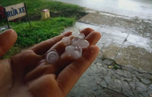 Thừa Thiên - Huế: Mưa đá liên tiếp xuất hiện kèm theo giông sét ở huyện miền núi A Lưới