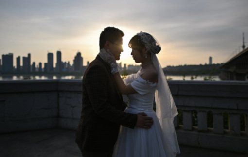 Trung Quốc đề nghị hạ thấp độ tuổi kết hôn hợp pháp