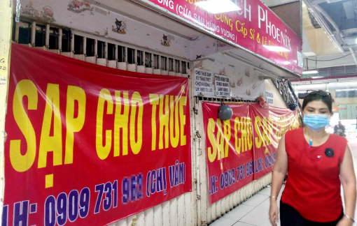 Ế ẩm, tiểu thương sang sạp, rời chợ