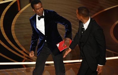 Will Smith bị cấm dự các lễ trao giải Oscar trong 10 năm