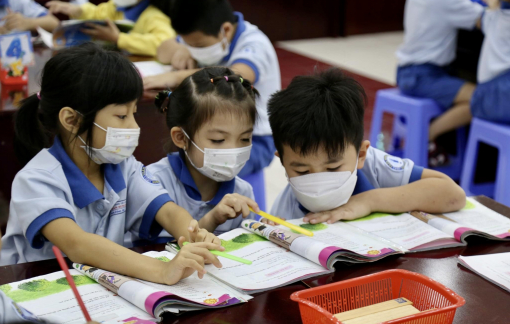 TPHCM sẽ có hướng dẫn cụ thể trường hợp học sinh các tỉnh trở lại trường