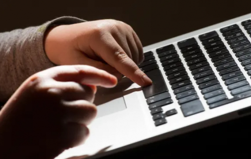 Philippines: Cứ 5 trẻ thì có 1 em bị lạm dụng tình dục trực tuyến